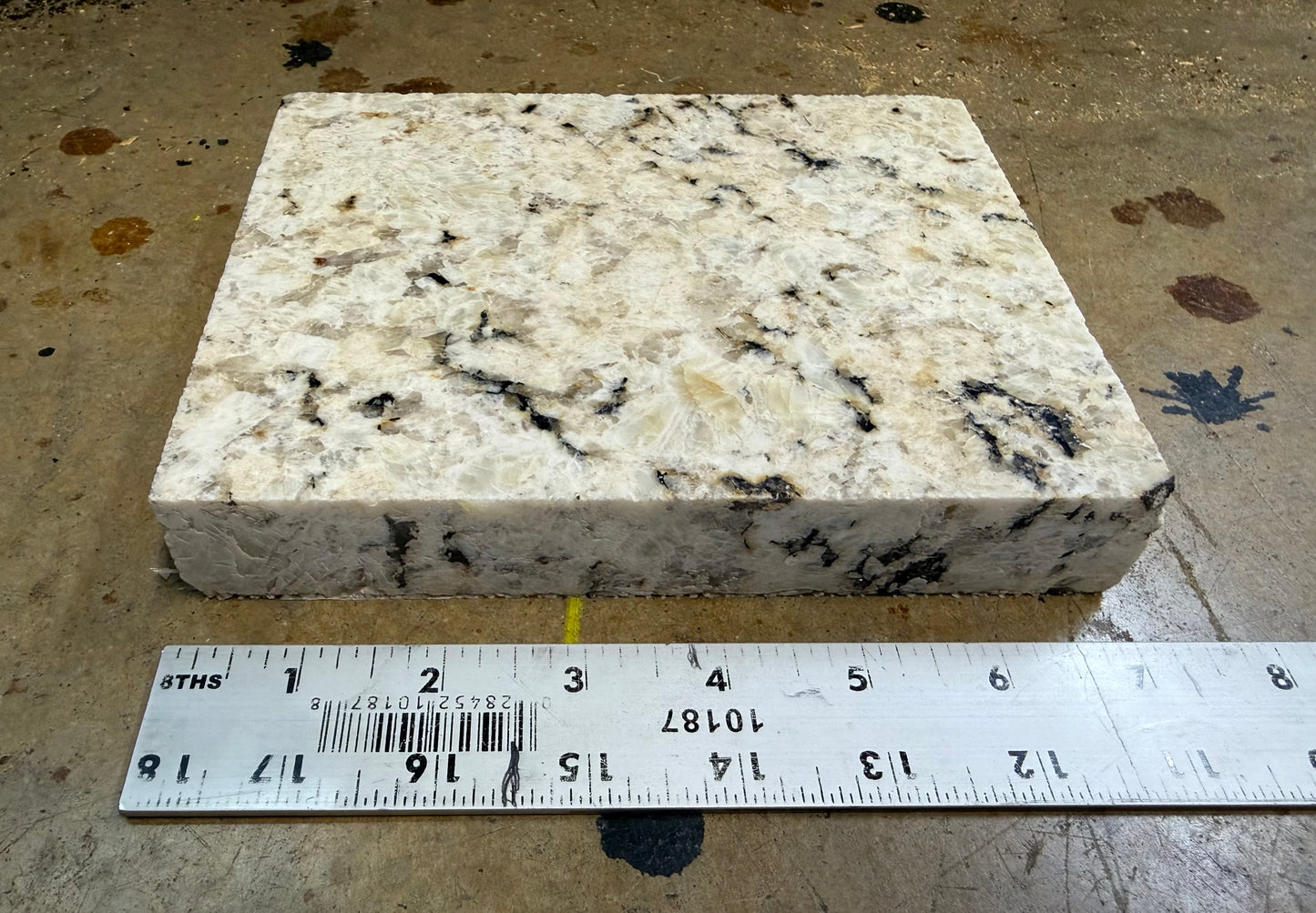 Granite Slab (7" x 5.5" x 1")